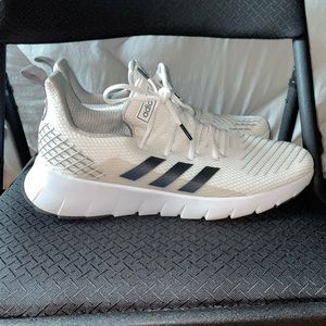 Adidas Sz 10 Cloudform F35445